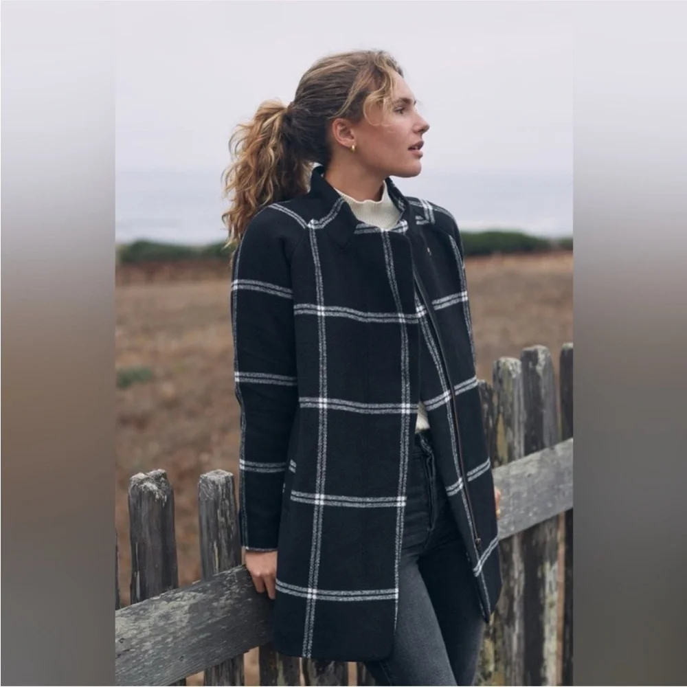 Marine Layer Coat Stephanie Cocoon Wool Zip Up in Plaid Black White